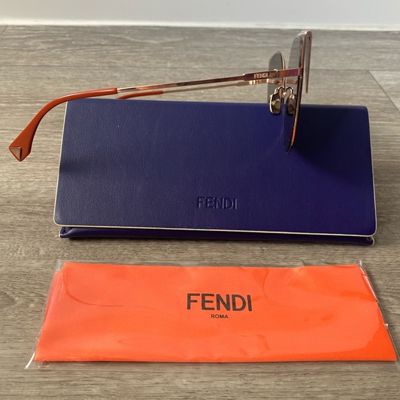 FENDI Cateye(LEI SQUARE SUNGLASSES) FF0191S000A955 - Picture 5 of 15